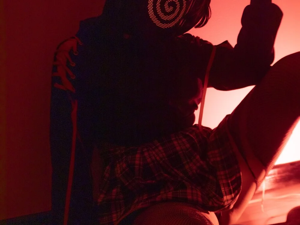 Satuurn_n Offline XXX chat