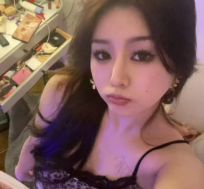 BE_Shine's Offline XXX Chat