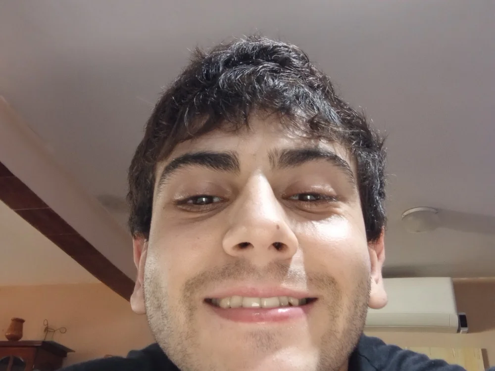 Mglts: συνομιλία ΧΧΧ εκτός σύνδεσης