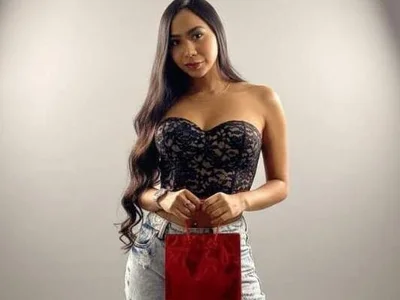 Agatha_Jones7