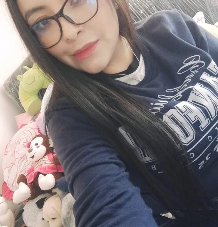 _La_gata_'s Offline Chat Room