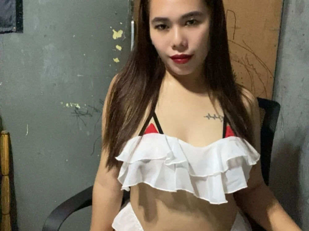 Bellashoweey 離線 XXX 聊天