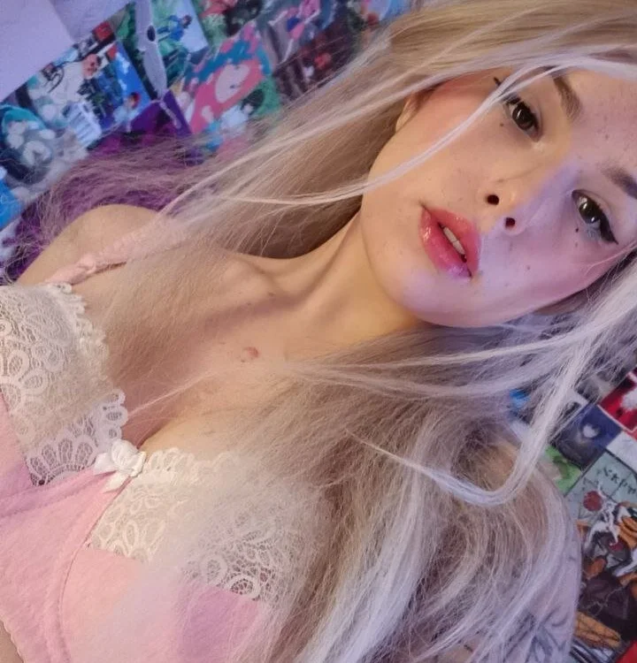 AnnaQuiin Live XXX-Chat