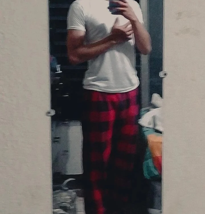 Blacki1115 Adlı Modelin Çevrimdışı XXX Sohbeti