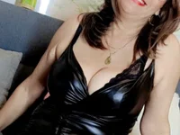 Martina-miller1 Live XXX-chat