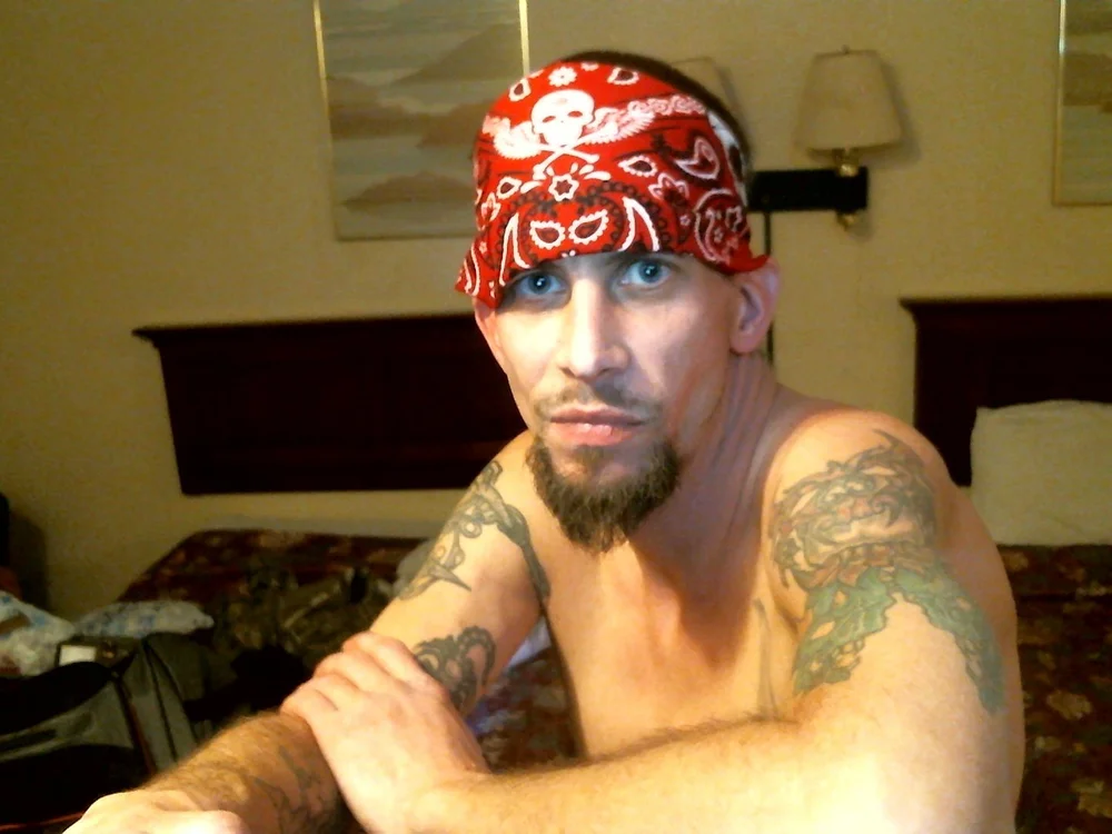 midwestoutlaw's Offline XXX Chat