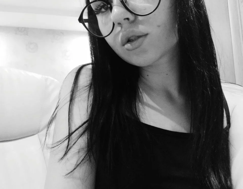 AugustaGentile's Offline Chat Room