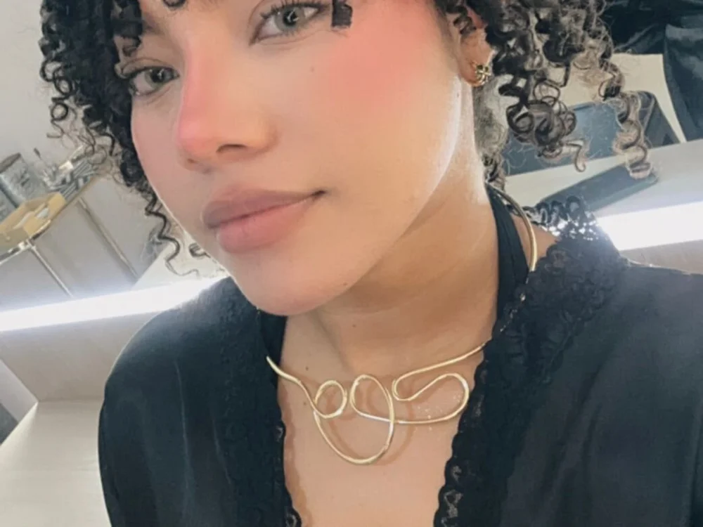 Layla_Banksn Offline XXX chat