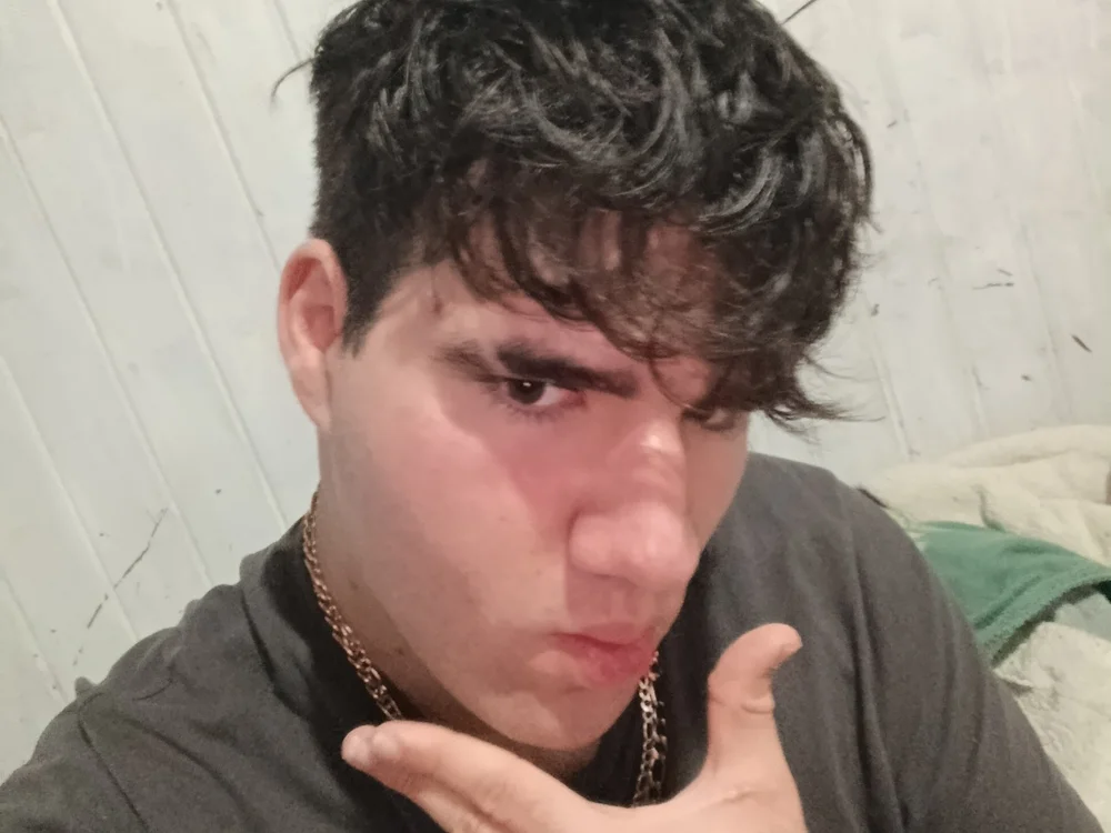 Cris_tapi's Offline Chat Room
