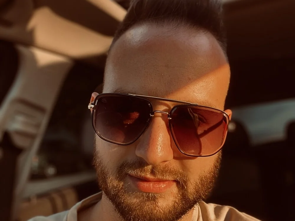 bchriss offline XXX-chat