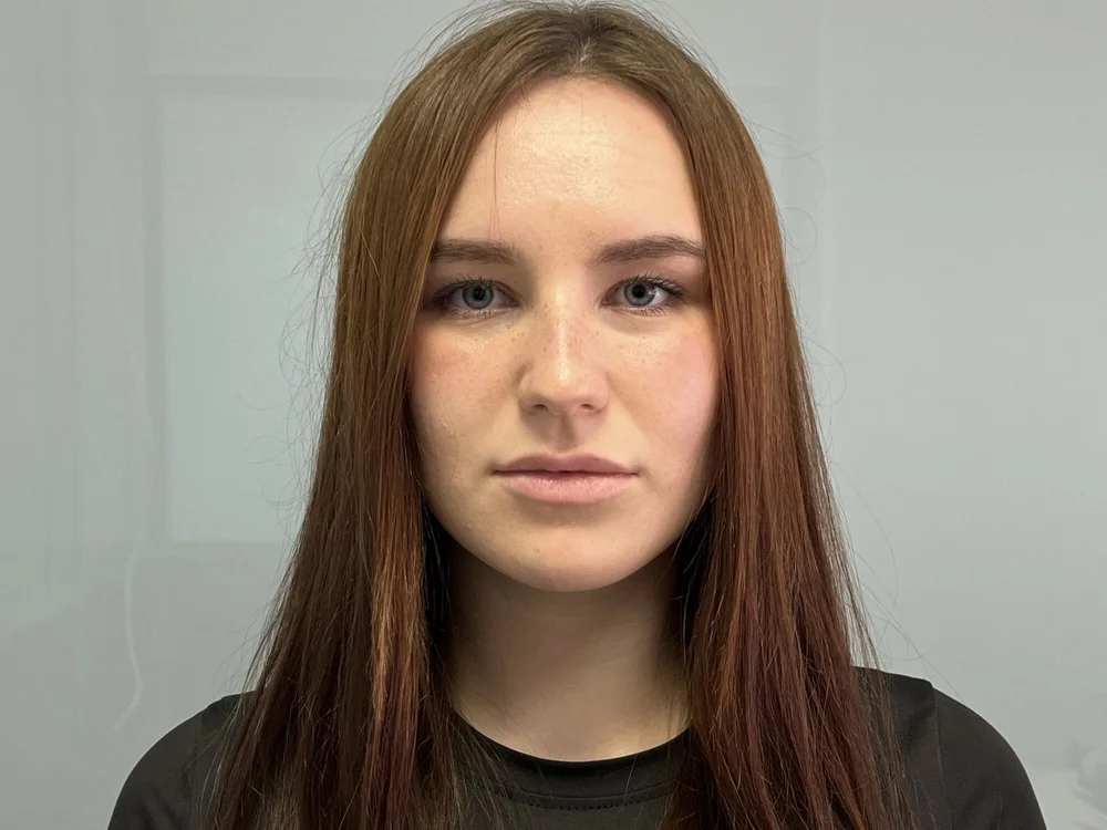 LoraHendry's Offline Chat Room