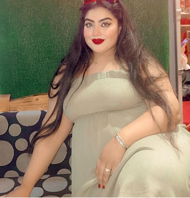 Nora-arabic's Offline XXX Chat