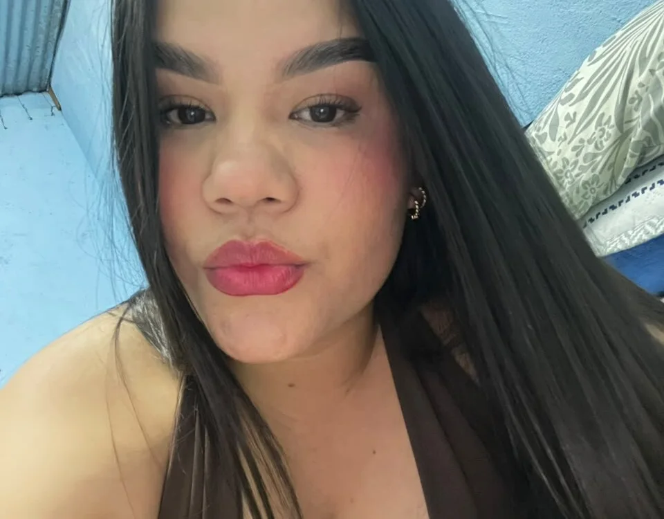 Mallory_Greyx's most recent online preview