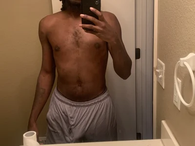 pussyeater_- profile