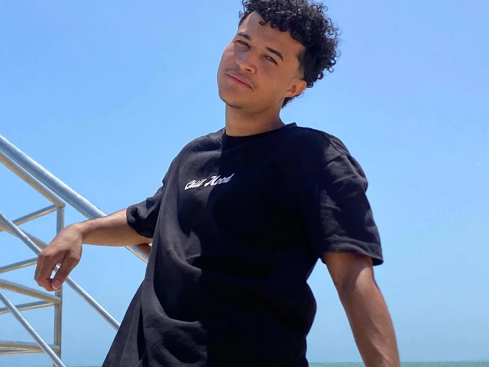 fire_drako_ Offline XXX-chat