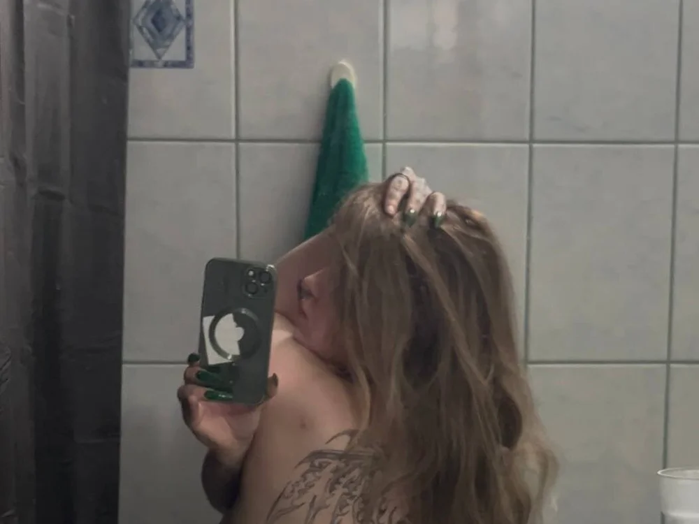 Sembang XXX Luar Talian CuteUna