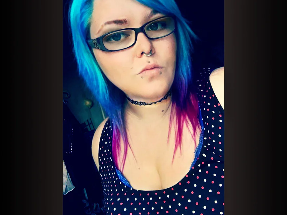 chubbeigh's Offline Chat Room