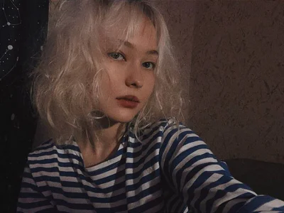 OliviaVale Female Whiteteens Striptease Webcam
