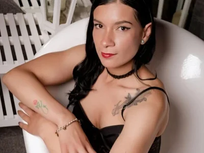 KimGolden-onf on StripChat