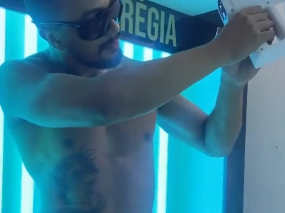 Domvillar's Offline XXX Chat