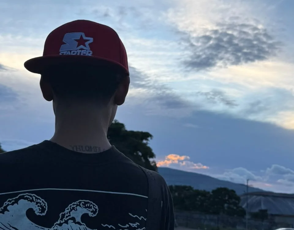 Damiannn_x offline XXX-chat