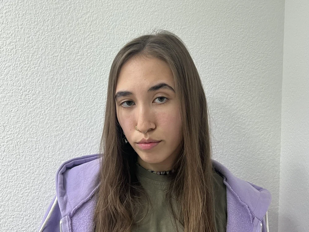 SimoneTerry's Offline Chat Room