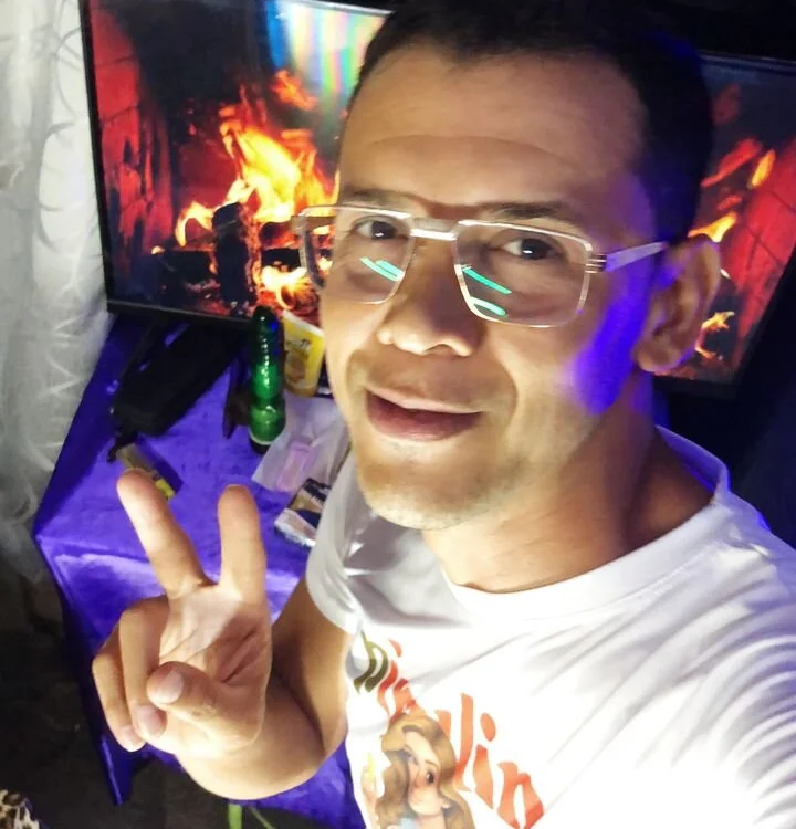 SMOOTHIEBOYS Chat XXX offline