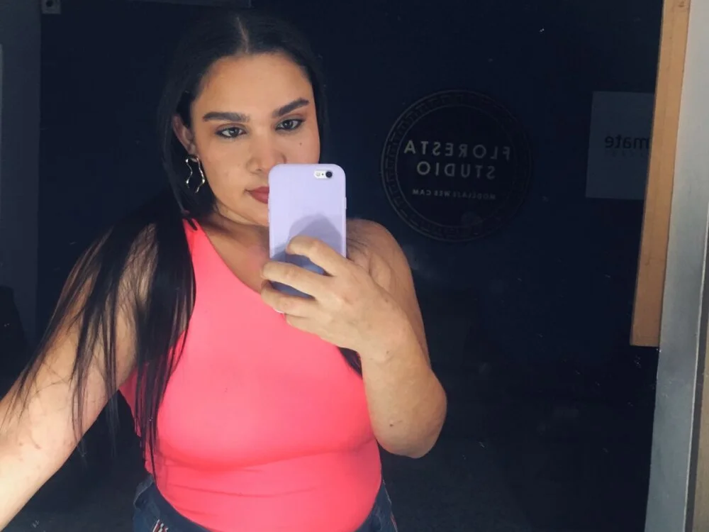 AlejandrasmithhのオフラインXXXチャット