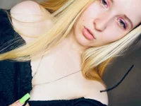 Milana_Key's webcam live show