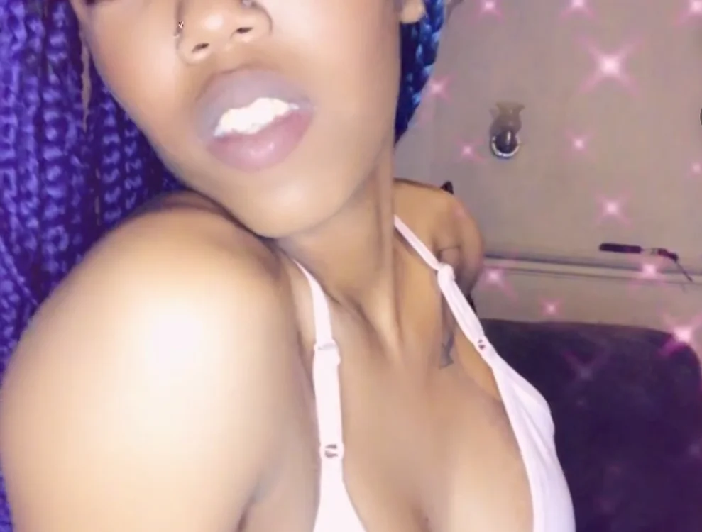 KenzieLove216 offline chatrum
