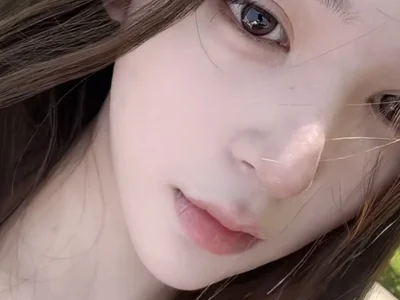 Onecutelittle profile