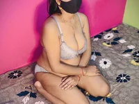 Chat +18 de Sexy_Noor2 ao vivo
