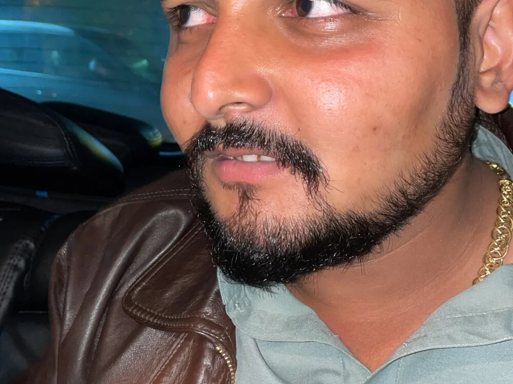 แชท XXX ออฟไลน์ของ Ghamandiaand