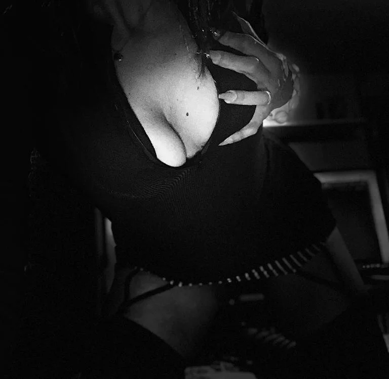 Geilespaar2307 离线XXX聊天