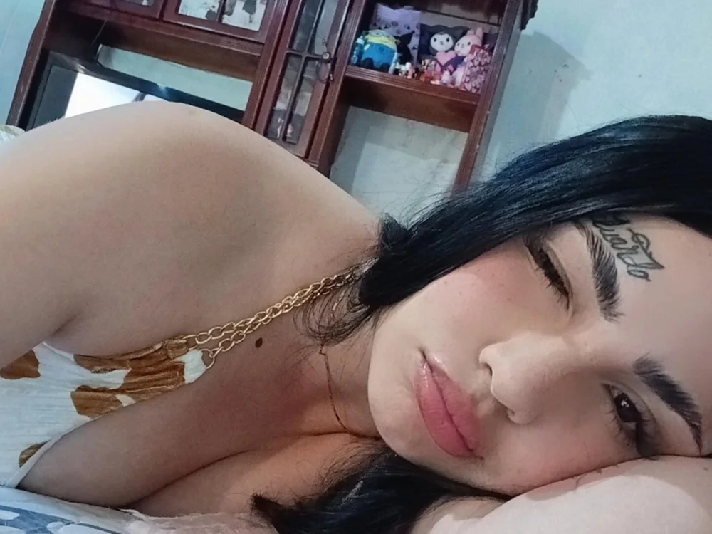 adyssssss Offline XXX-chat