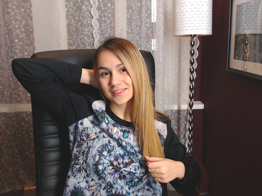 MilenaQueen offline chatrum