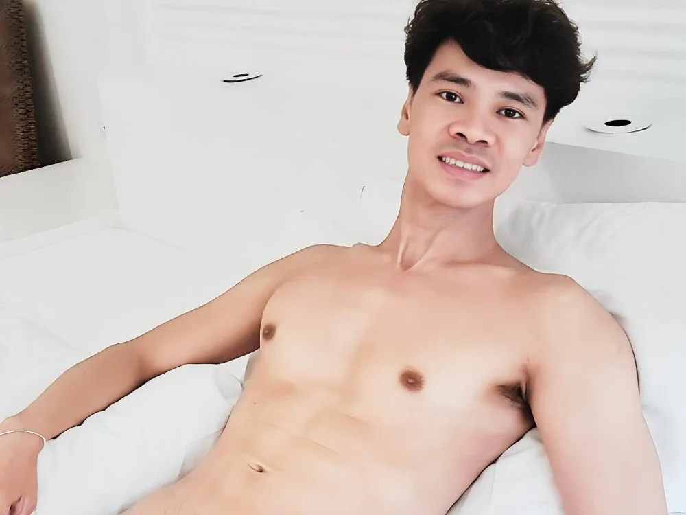 nakedtyler offline chatrum