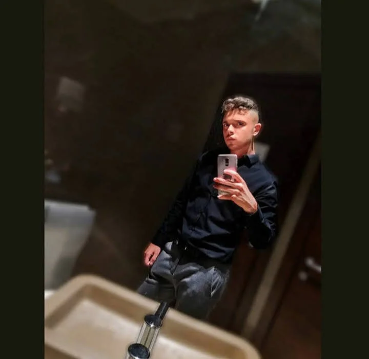 ElTornado17 Chat XXX offline