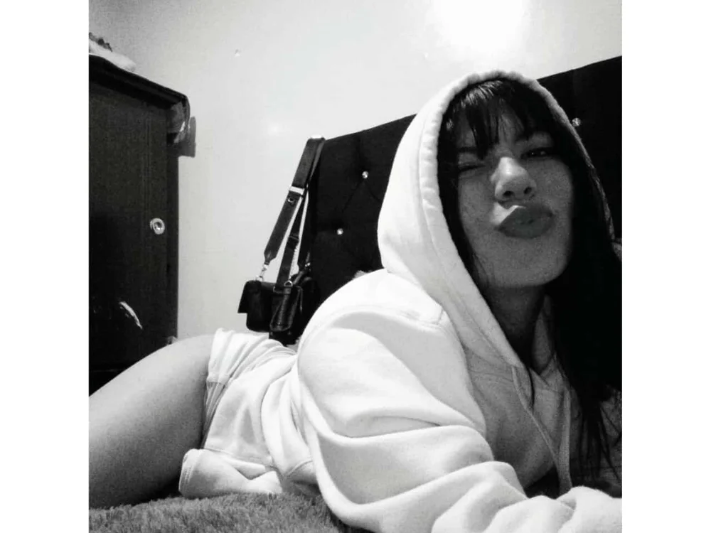 CANDY_LISA-'s Offline Chat Room