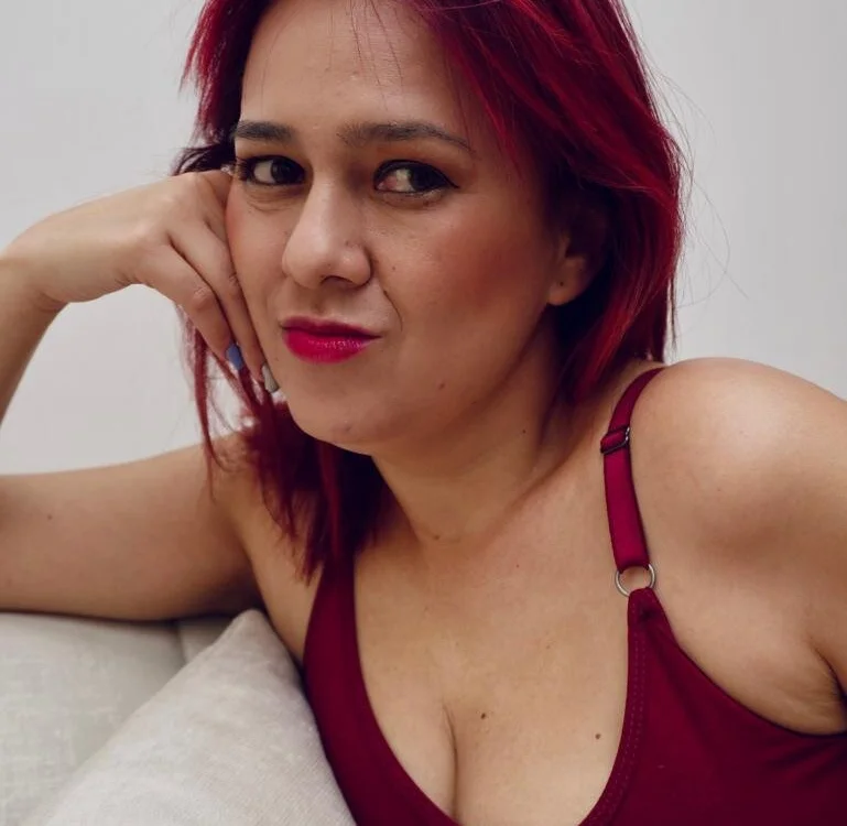 Outdoor_sofia's Offline XXX Chat