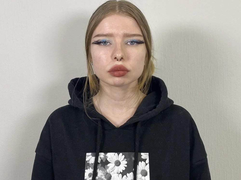 WillaDuell offline chatrum