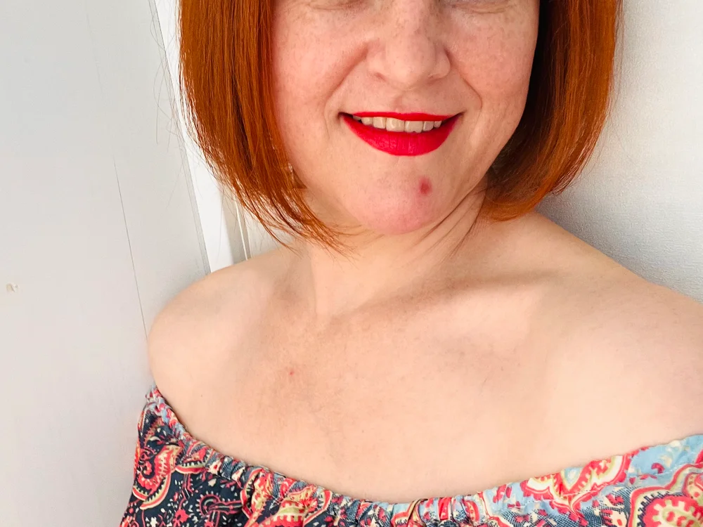 LovelySandraSweet Chat XXX offline