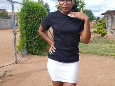 SEXYCUTEDIMPLES