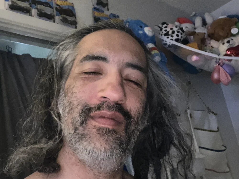 DaddyScorpio78 Chat XXX offline