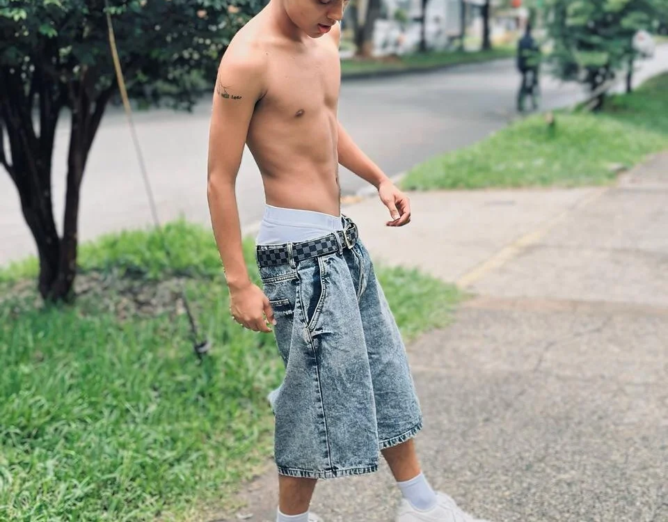 carlos_00foxx Offline XXX Chat