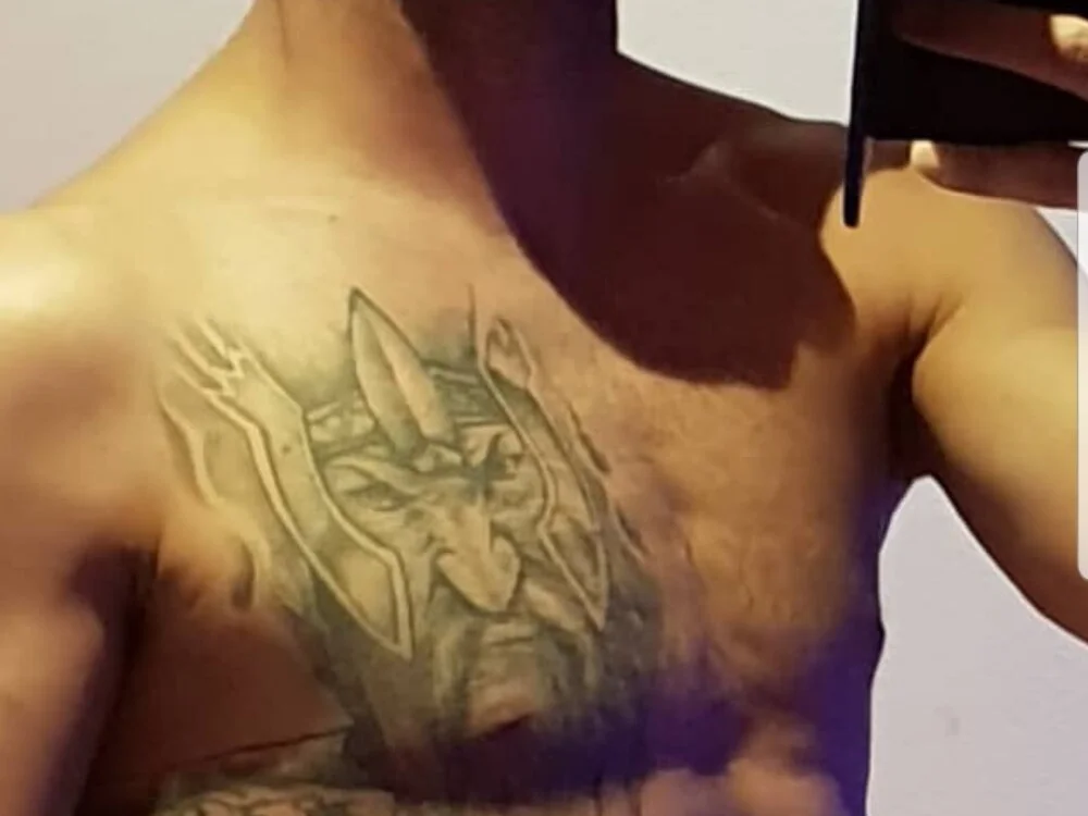 Denisxsxs Obrolan XXX Offline