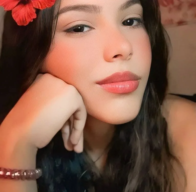 Angelica_Blanco7's Offline XXX Chat