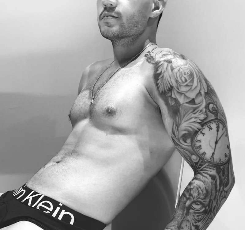 itswolfine's Offline XXX Chat