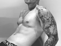 itswolfine's webcam live show