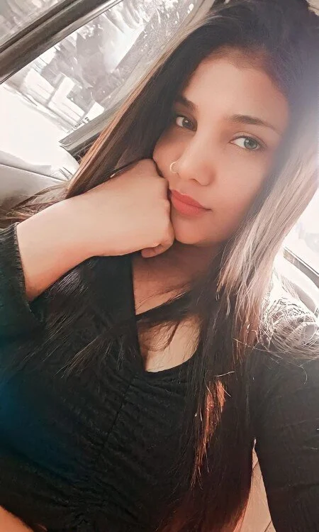 Hot___Amrita___ cam model